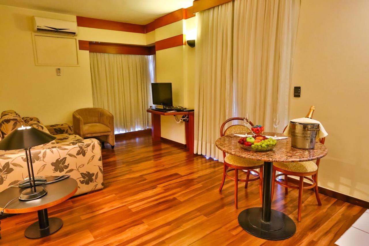 Hotel Metropolitan 4*