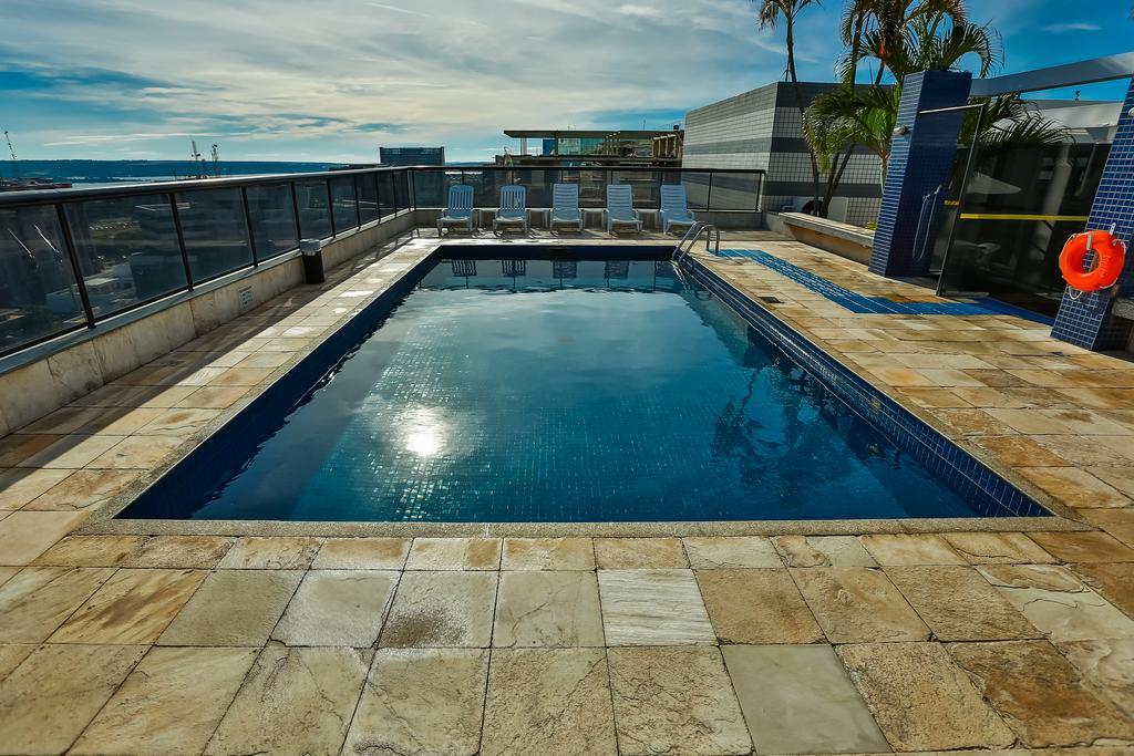 Metropolitan Hotel 4*